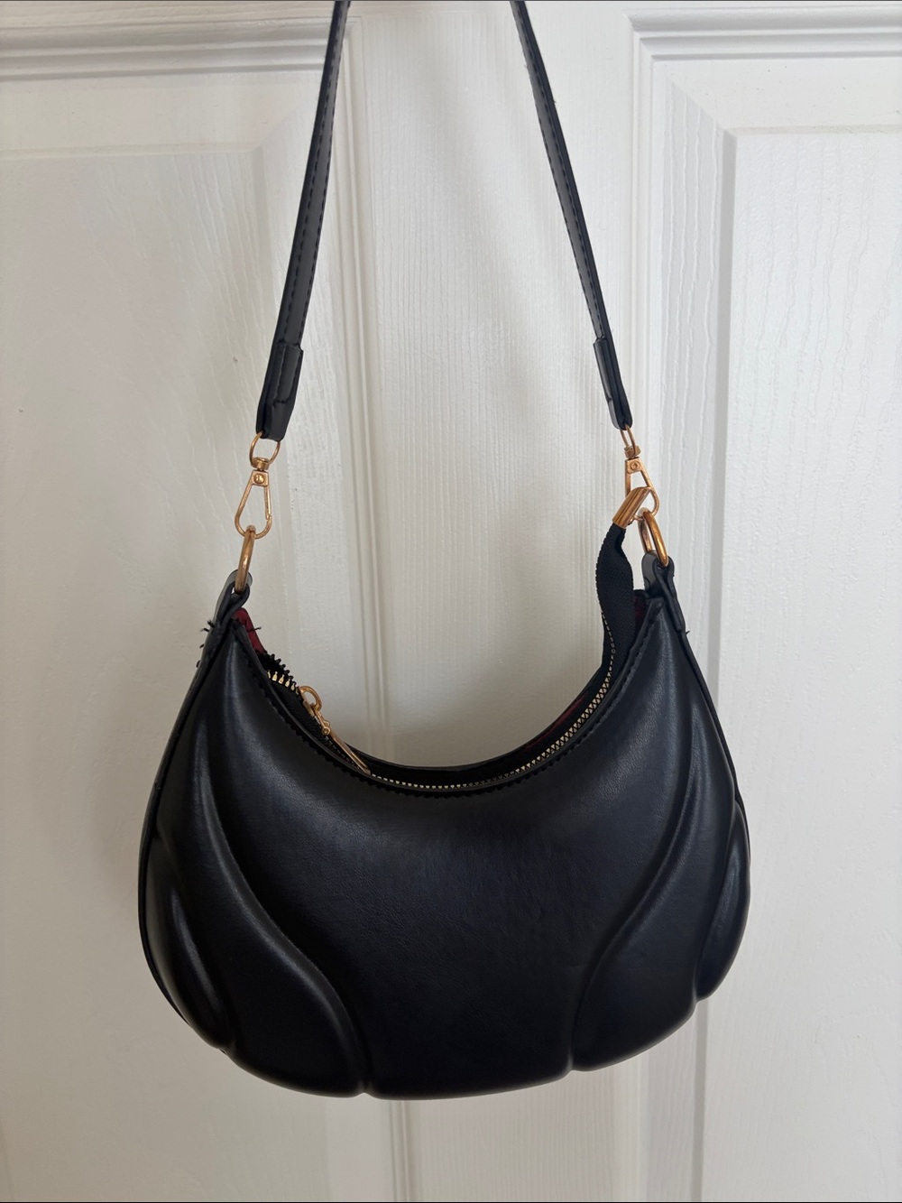 Black Leather Crescent Shoulder Bag